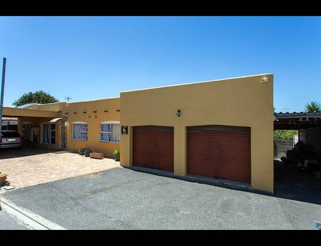 3 BEDROOM HOUSE FOR SALE IN MORGENSTER